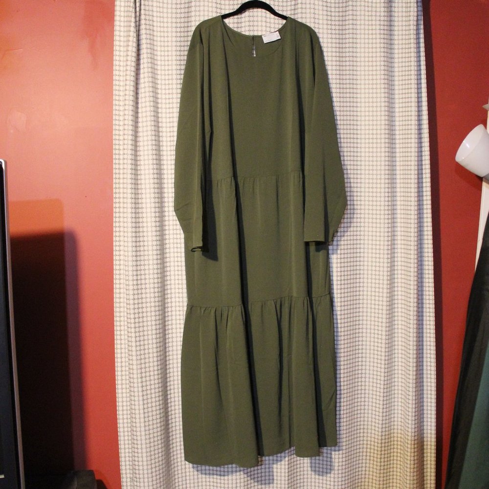 Green Long Sleeve Maxi Dress